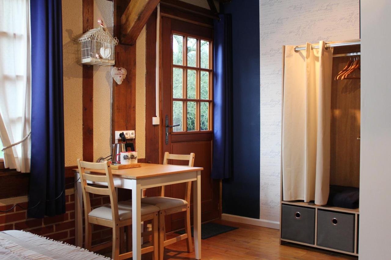 B&B Devalpierre Adult Only Glanville Exteriör bild
