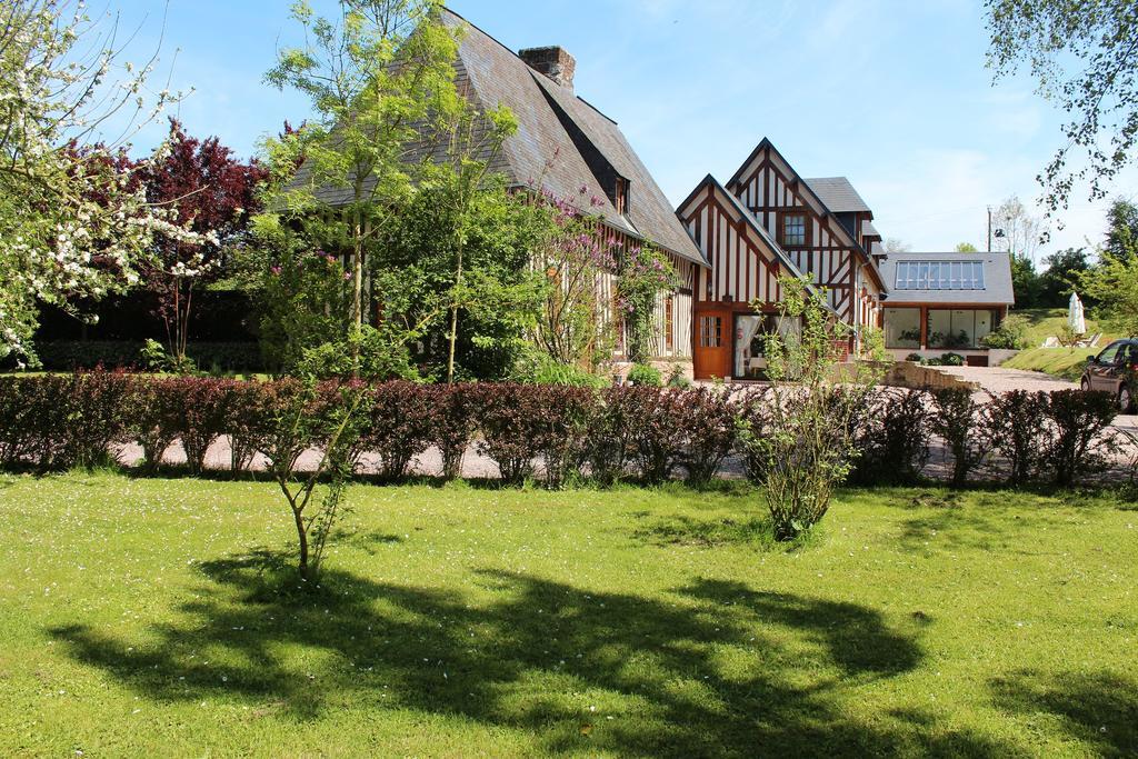 B&B Devalpierre Adult Only Glanville Exteriör bild