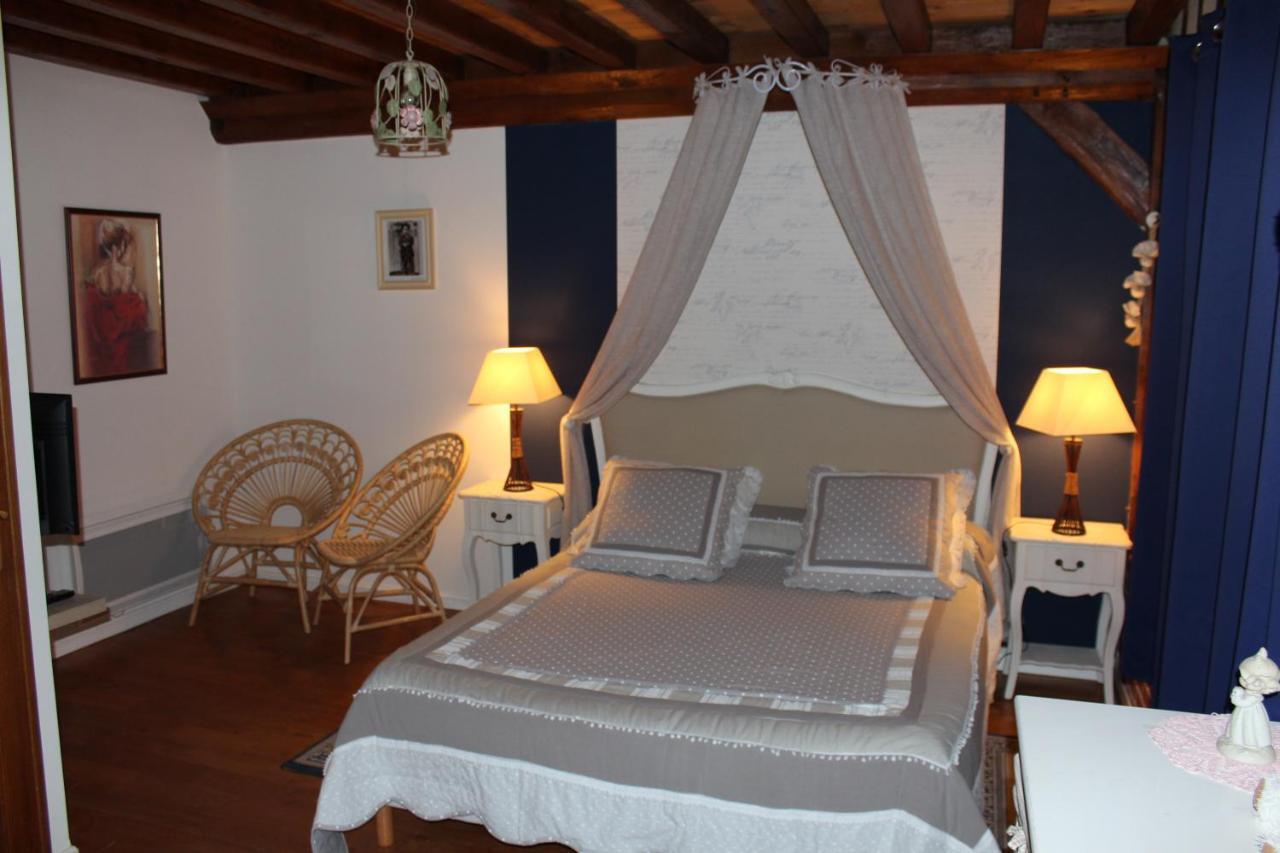 B&B Devalpierre Adult Only Glanville Exteriör bild